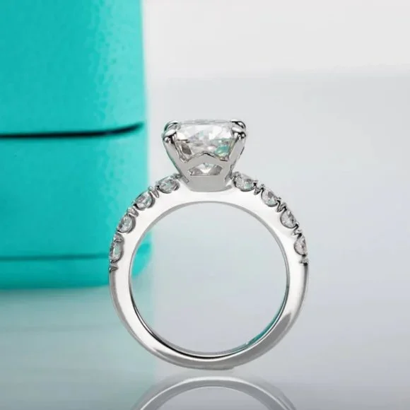 Certified 4.3 ct. t.w. Moissanite Diamond 4 Prone Solitaire Engagement Ring NEW - Picture 10 of 15